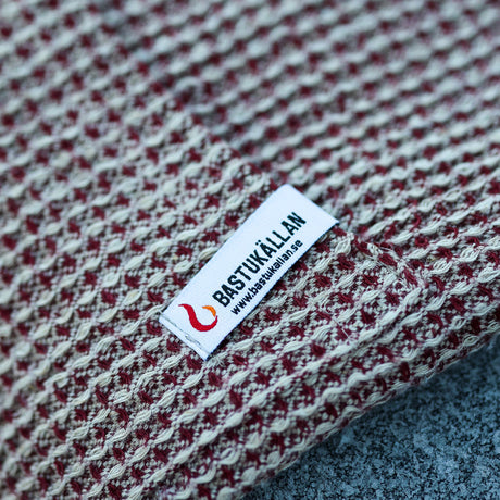 Våfflad Bastukilt Herr Vinröd 70 cm, 100% linne - Bastutillbehör